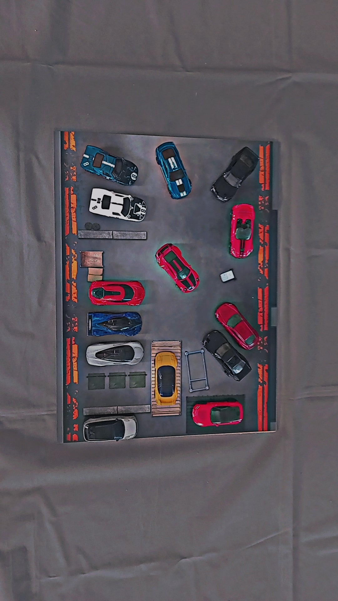 DIECAST GARAGES